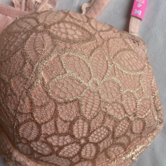 PINK Victoria’s Secret Push Up 34D Bra NEW with tag - Picture 2 of 5
